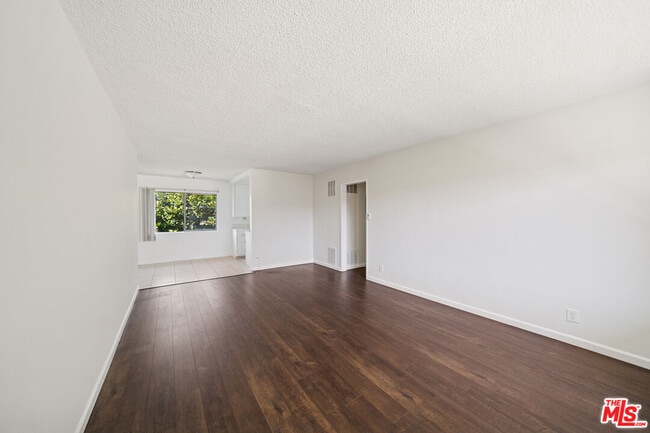 Photo - 2038 S Holt Ave Unit 16