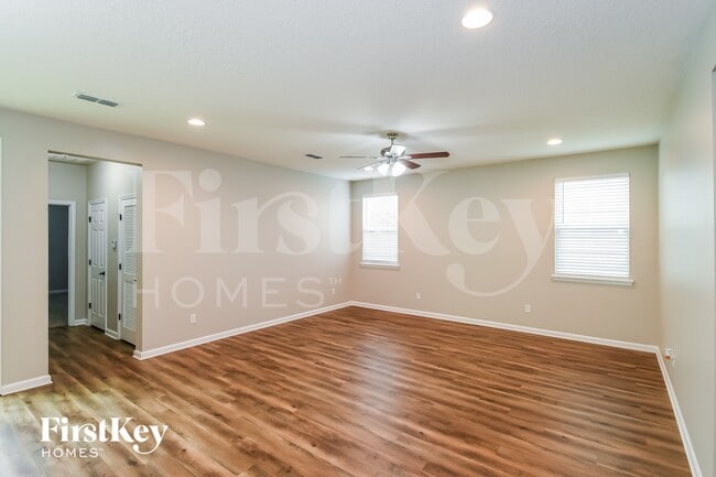 Photo - 11990 Alexandra Dr