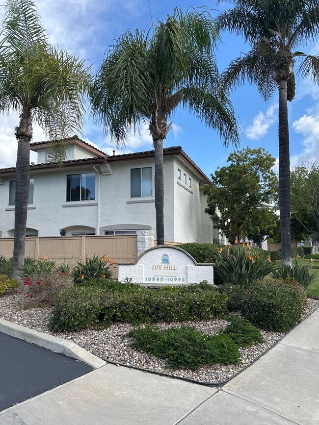 Building Photo - SCRIPTS RANCH-FULLY REMODELED 2 BED, 2.5 BATH - AVAILABLE NOW! Unit #3