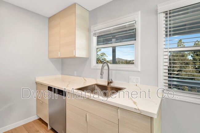Photo - 8071 Lemon Ave