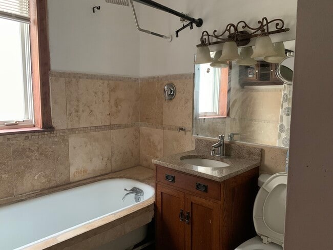 Photo - 3513 W Palmer St Unit 3BR1BA Palmer str Apartme