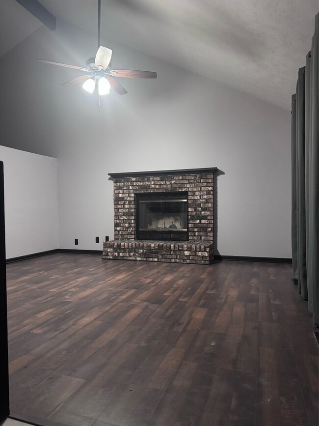 Photo - 12804 Olive St