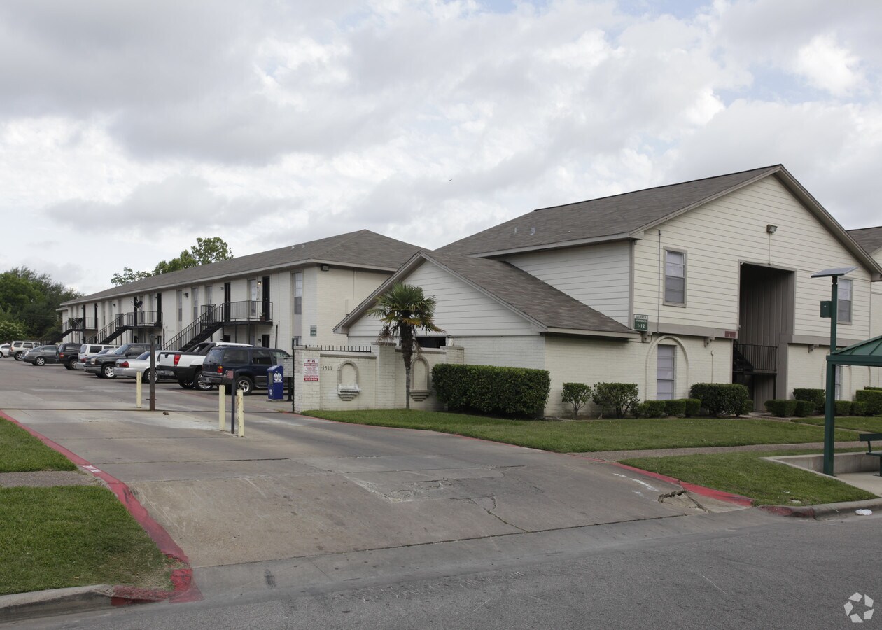 Horizon Apartments - Horizon Apartments