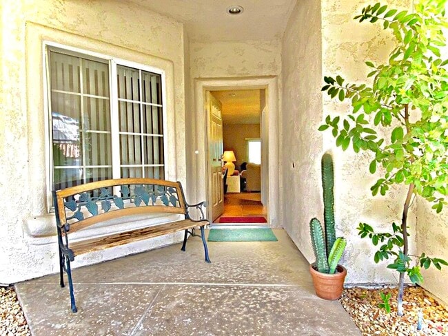 Photo - 363 Desert Falls Dr E Unidad Desert Falls