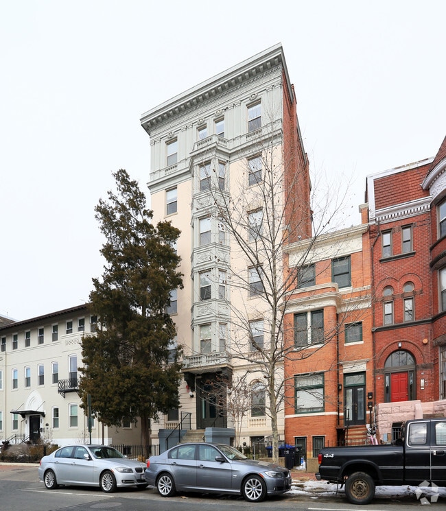 Photo - 1425 T St NW Apartments