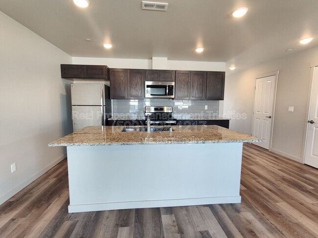 Photo - 5748 W Albany Pl