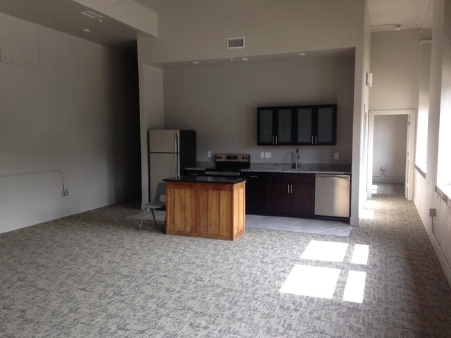 Phillips Luxury Apartments