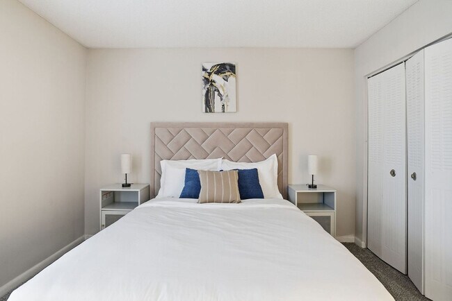 Photo - 3372 Fairway Oaks Dr Unidad SI FL2-ID1613291P