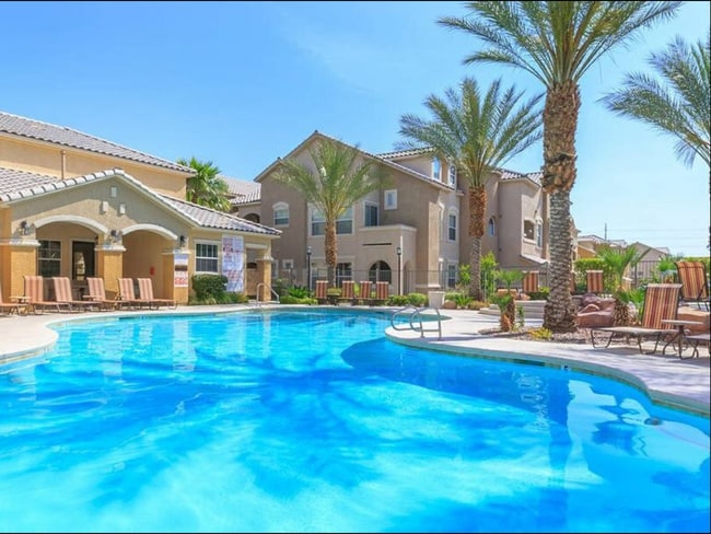 Pool Area with Jacuzzy - 8777 West Maule Avenue Unit 3139