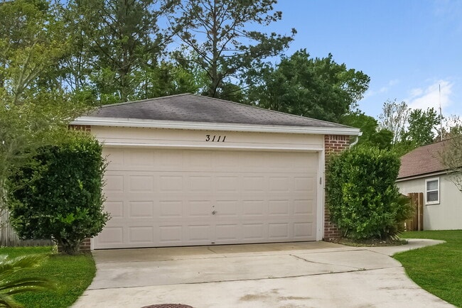 Building Photo - 3111 Wavering Ln