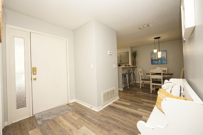 Photo - 55 Bay Dr Unit 2202