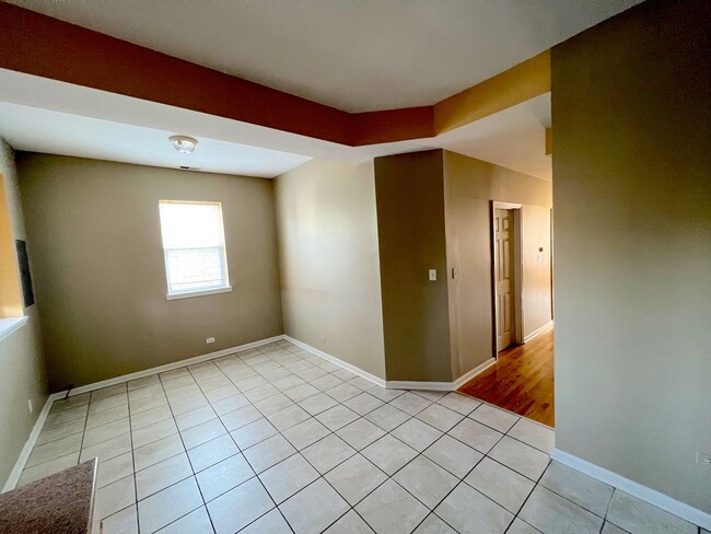 Photo - 1412 W Flournoy St Unit 3