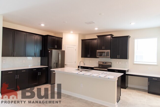 Photo - 11733 Genre Alley