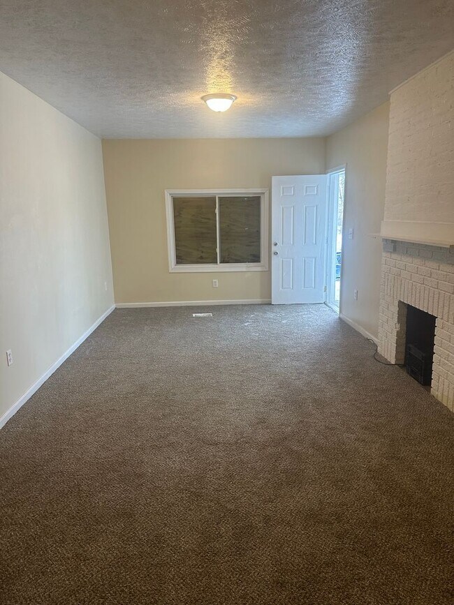 1005 E 130th St Unit DN