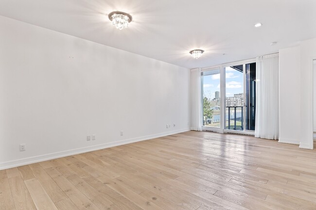 Photo - 2365 Saint-Patrick St. Unit 315