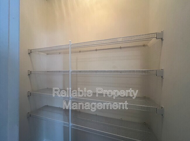 Photo - 2825 Bennington Dr