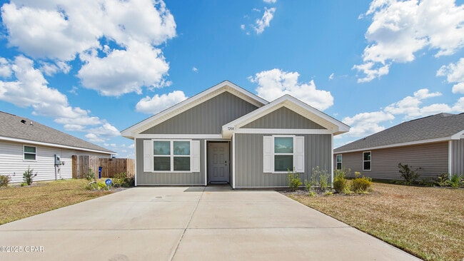 Building Photo - 7208 Madison Sq Dr Rental