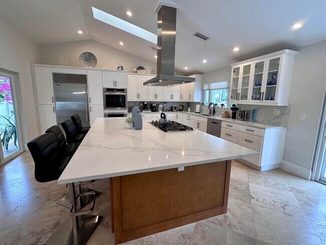 Photo - 3001 Jasmine Ct