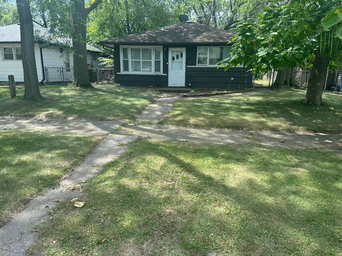 Photo - 14612 Shepard Dr House