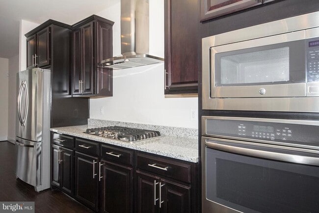 Photo - 2912 Middleham Ct