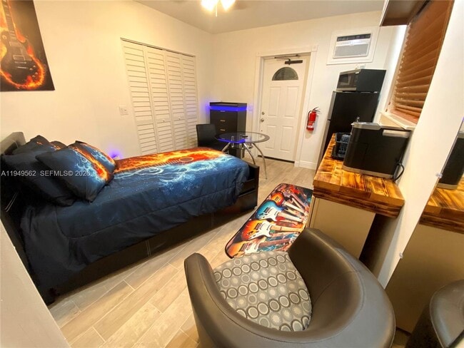 Photo - 5060 SW 43rd Terrace