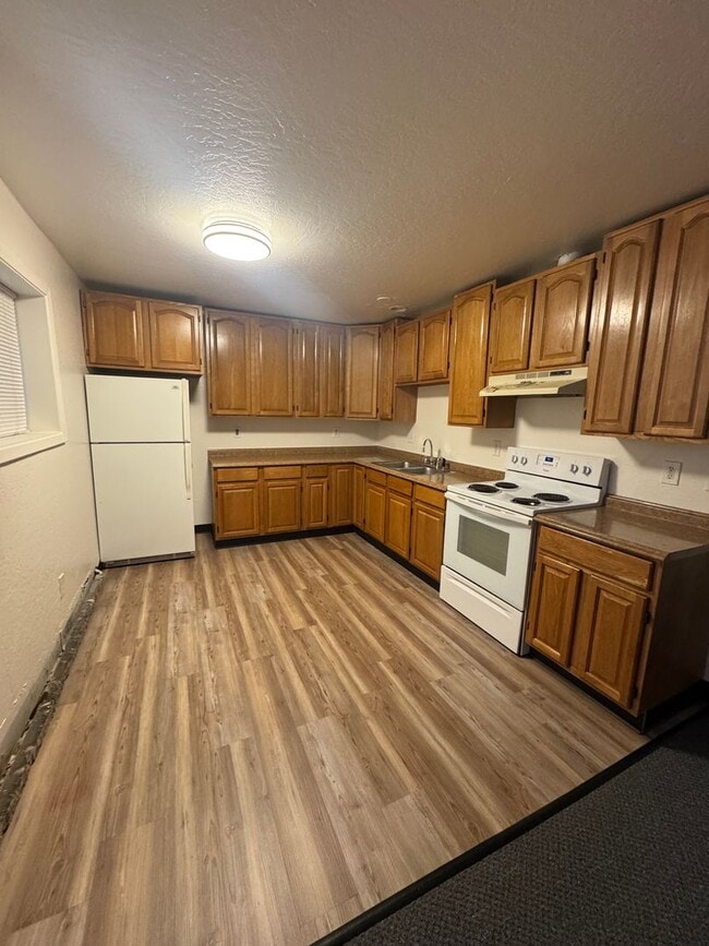 Photo - 401 N Mumford St Unidad 4