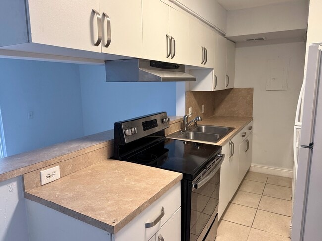 Building Photo - 4529 Treehouse Ln