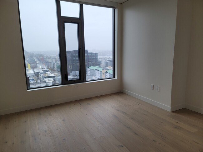 Photo - 2510 6th Ave Unit 1409