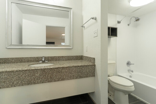 Photo - The Dels – Russellville