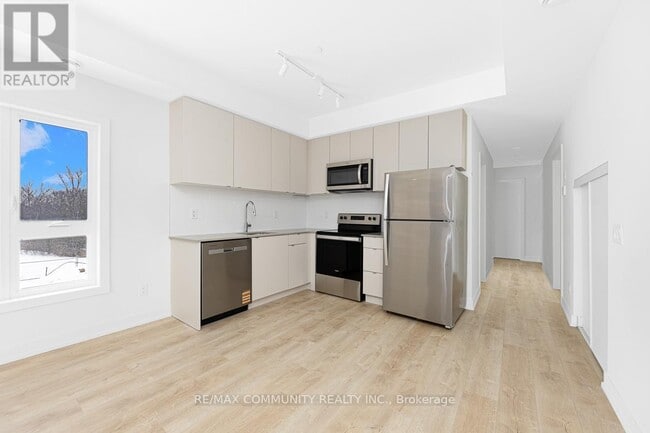 Photo - 16 Melbourne Ave