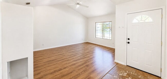 Photo - 2602 S Saratoga
