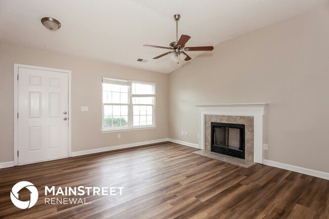 Photo - 235 Kingville Dr