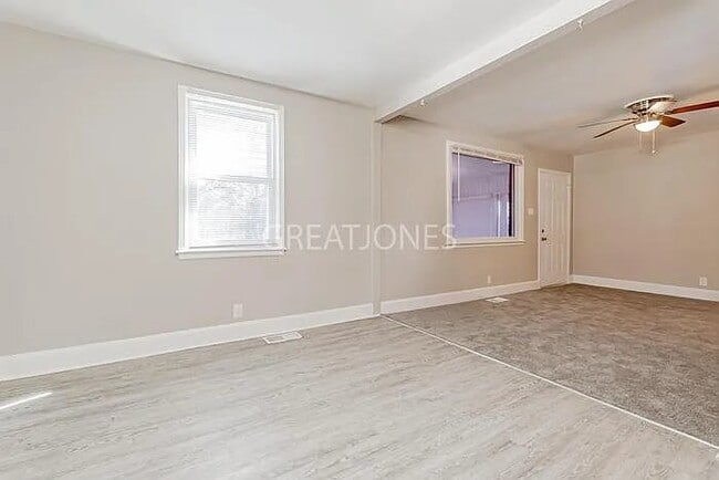 Photo - 1339 Hibiscus St