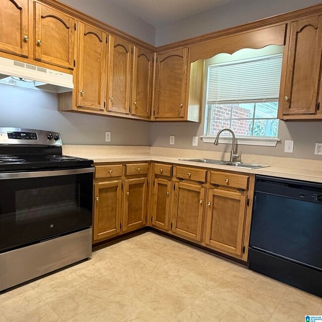 Photo - 105 Shine Dr