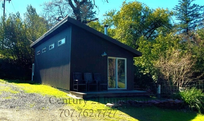Building Photo - 4800 Muniz Ranch Rd