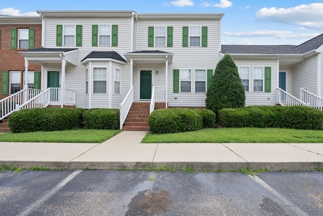 Photo - 1917 Stroll Cir