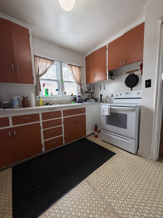 Photo - 1311 E Flint St