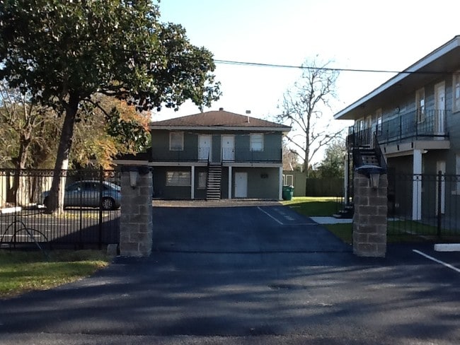 2108 Willow St Unit 2108B