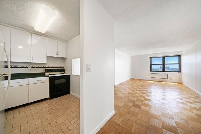 Photo - 7855 JFK Blvd E Unit 14K
