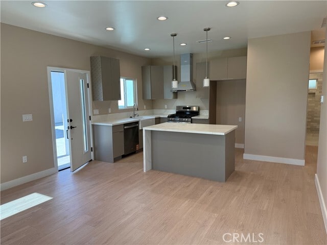 Photo - 1072 N Vinedo Ave