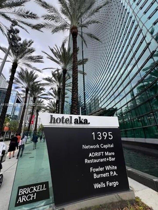 Photo - 1395 Brickell Ave Unidad 1395 Brickell Ave 2712