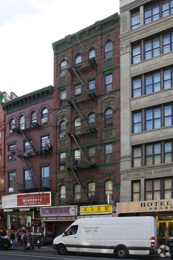 Photo - 95 E Broadway