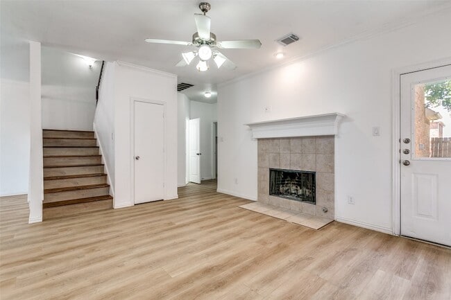1013 Rodin Ln