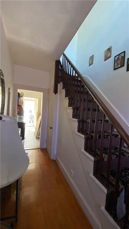 62 High St