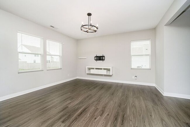 Photo - The Perfect Home, Meeting All Your Needs!