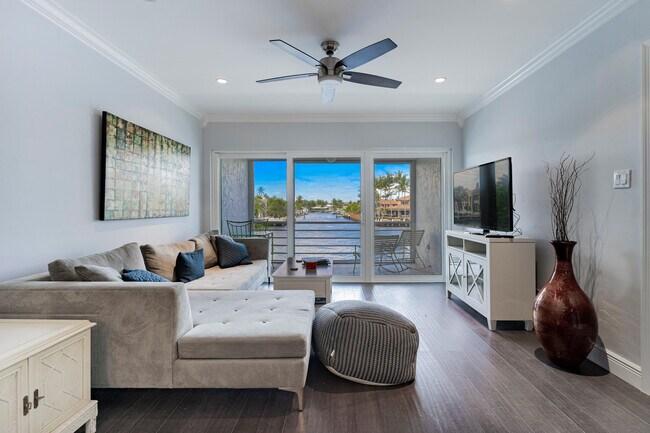 Photo - 3605 NE 32nd Ave Unit 205