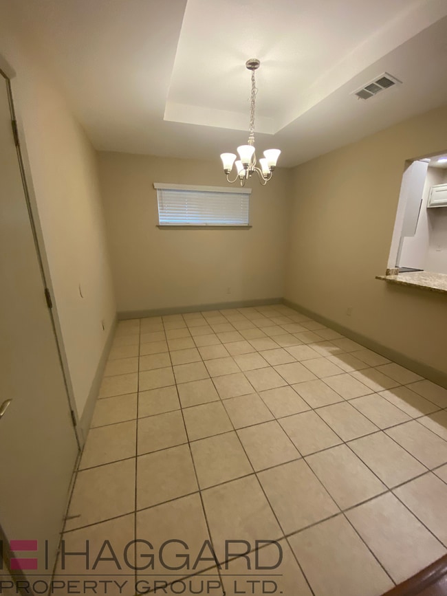 Photo - Renovated half duplex-2 bed, 1 bath, 1 story