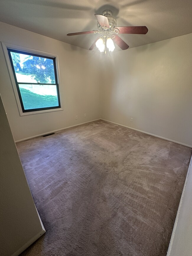 Photo - 3273 Kensington Pl