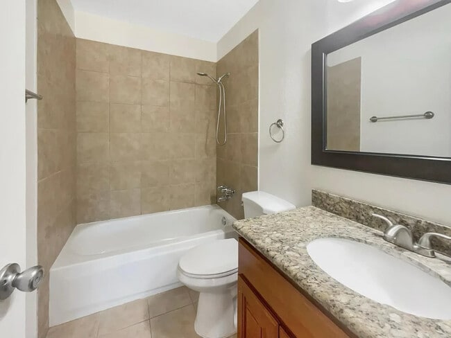 Photo - 3023 Rosemont Dr House