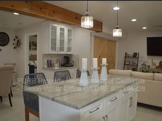 Building Photo - 21518 Almaden Rd